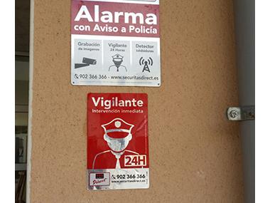 Instal·lació d'alarmes al col·legi Mestre Colom