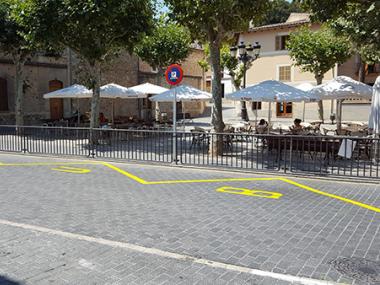 Canvi d'ubicació de l'aturada del bus a plaça