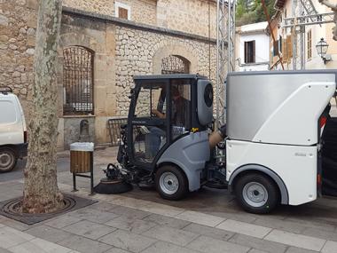 Agranadora mecànica a l'Ajuntament