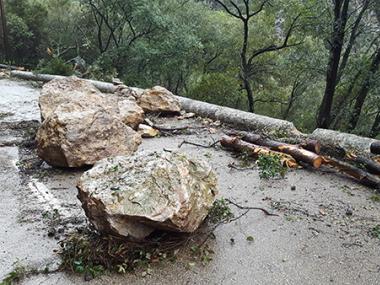 Les pluges fan mal al Coll de Sóller