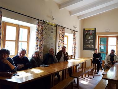 Xerrada a Orient. Exposició sobre la gestió del fems