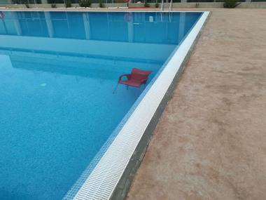 Vandalisme a la piscina municipal
