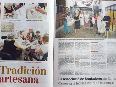 L'associació de randeres i brodadores de Bunyola a la revista Brisas