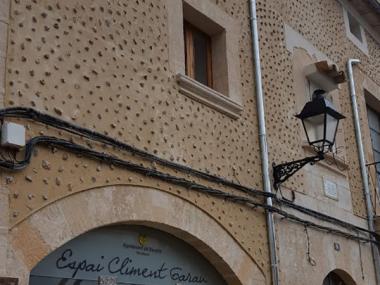 Restaurada la façana del Museu