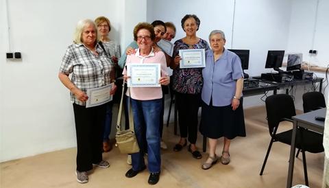 Cursos d'informàtica per a gent gran