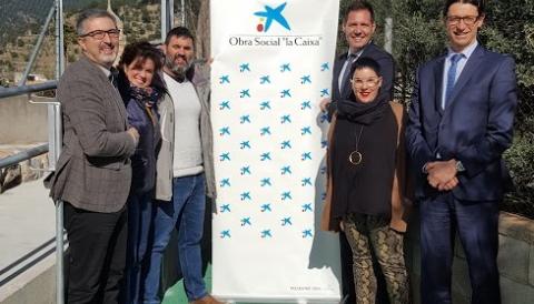 Accés adaptat del parc infantil de l'Escola