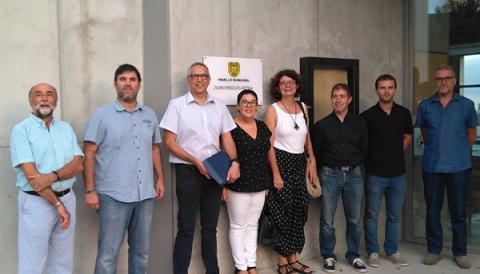 El pavelló municipal du el nom de Joan Pericàs Riera