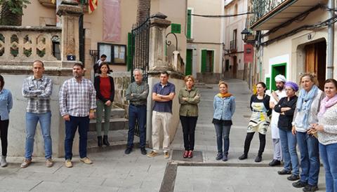 Bunyola guarda un minut de silenci per les víctimes de sant Llorenç